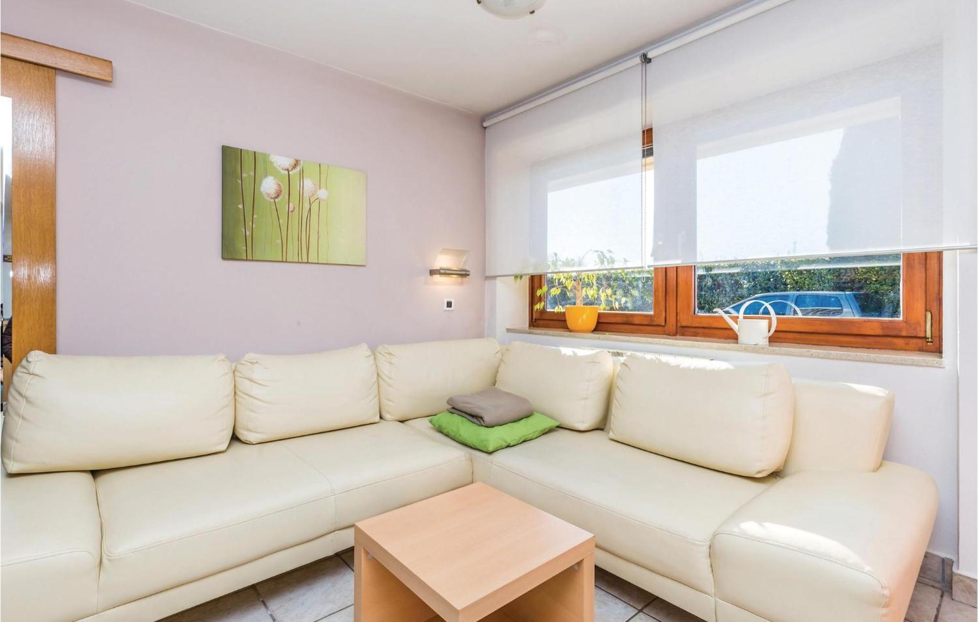 Stunning Apartment In Rijeka With 1 Bedrooms And Wifi Exterior foto