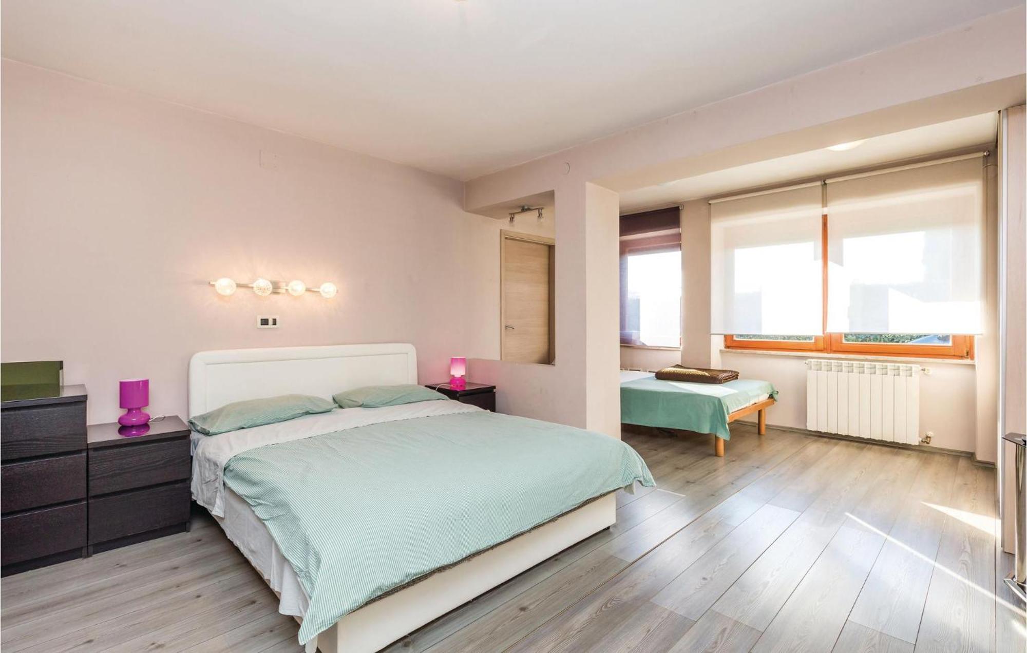 Stunning Apartment In Rijeka With 1 Bedrooms And Wifi Exterior foto